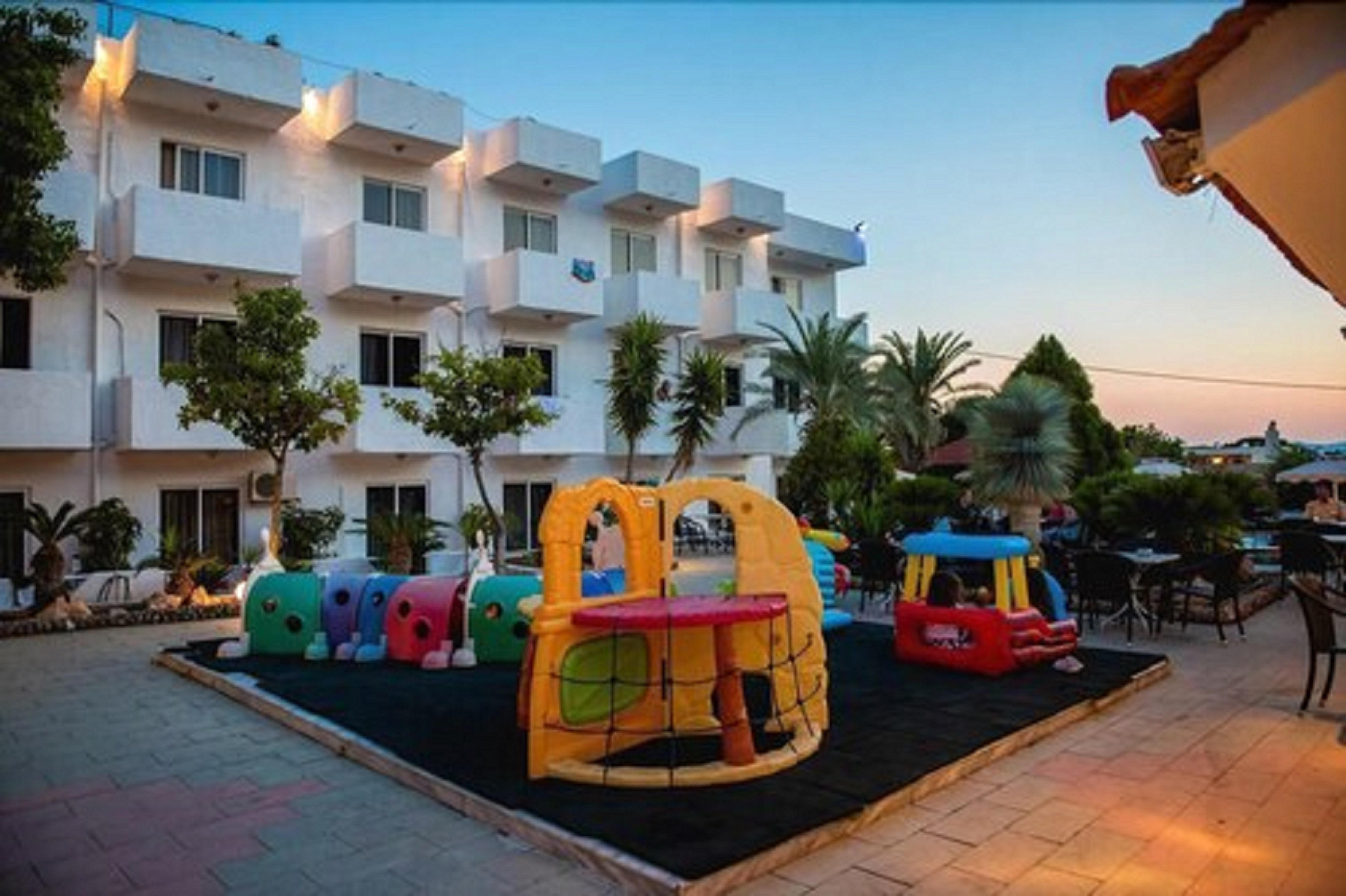 Thalia Hotel Pefki Exterior foto